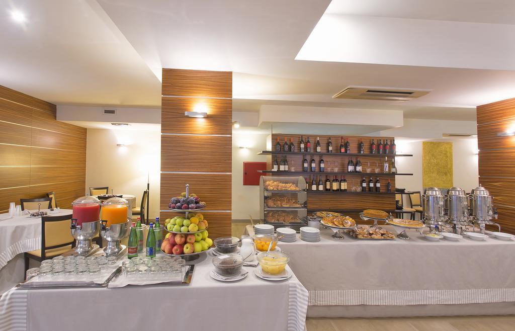 Virgilio Grand Hotel 4*